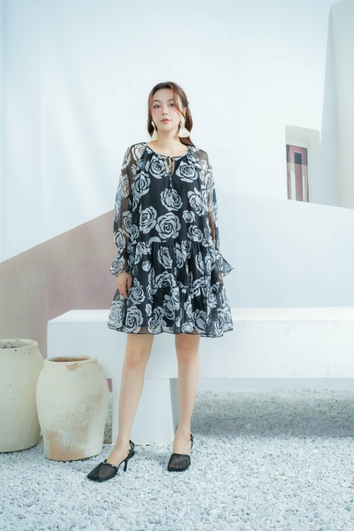 Sixdo Black With White Rose Mini Dress